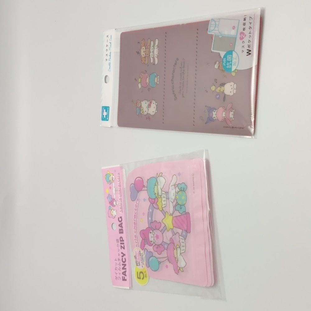 Sanrio Characters Face Mask Holder and Zip Bags
